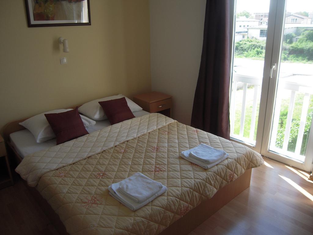 Guest House Regina Mundi Međugorje Екстериор снимка