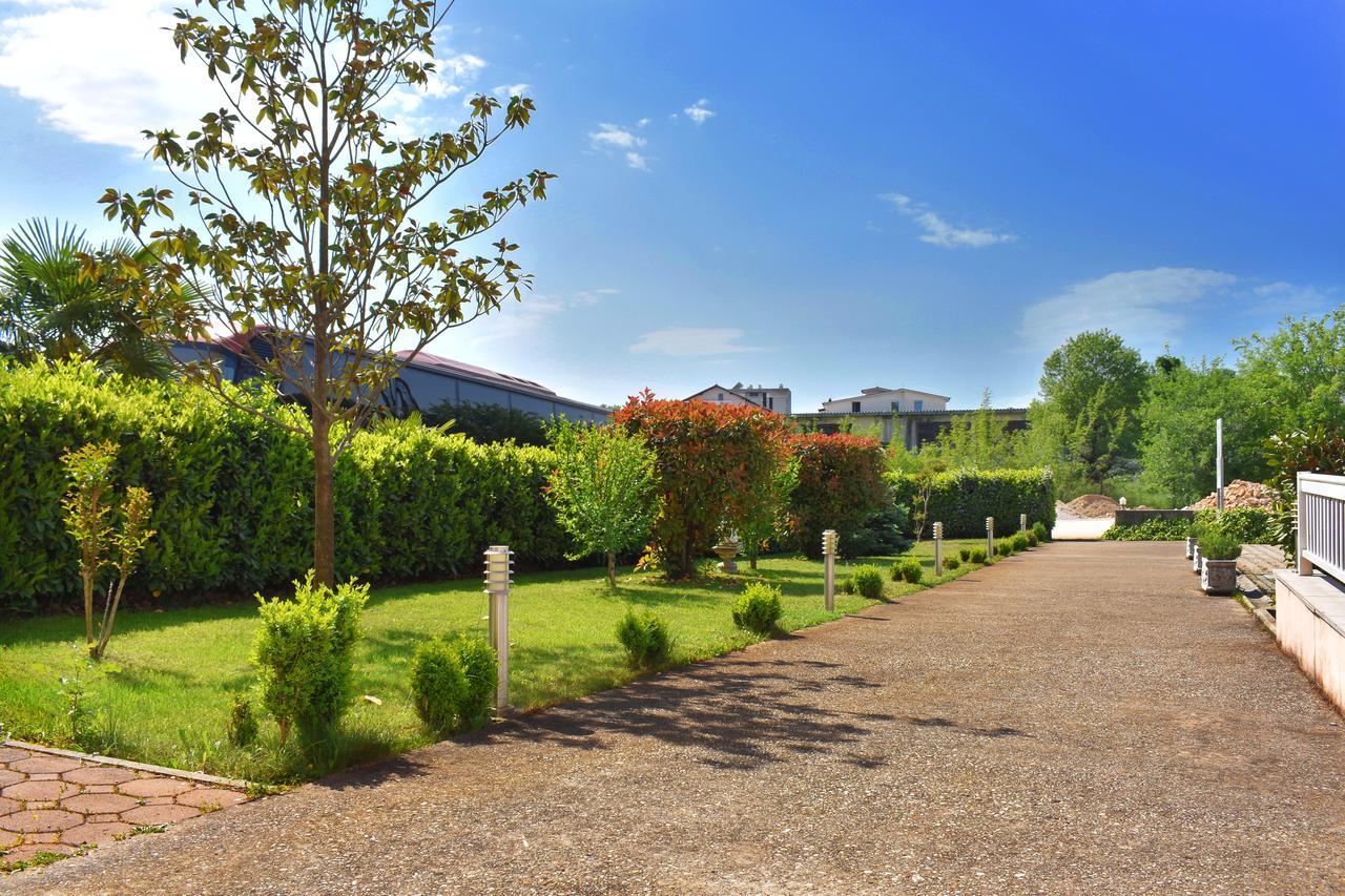 Guest House Regina Mundi Međugorje Екстериор снимка