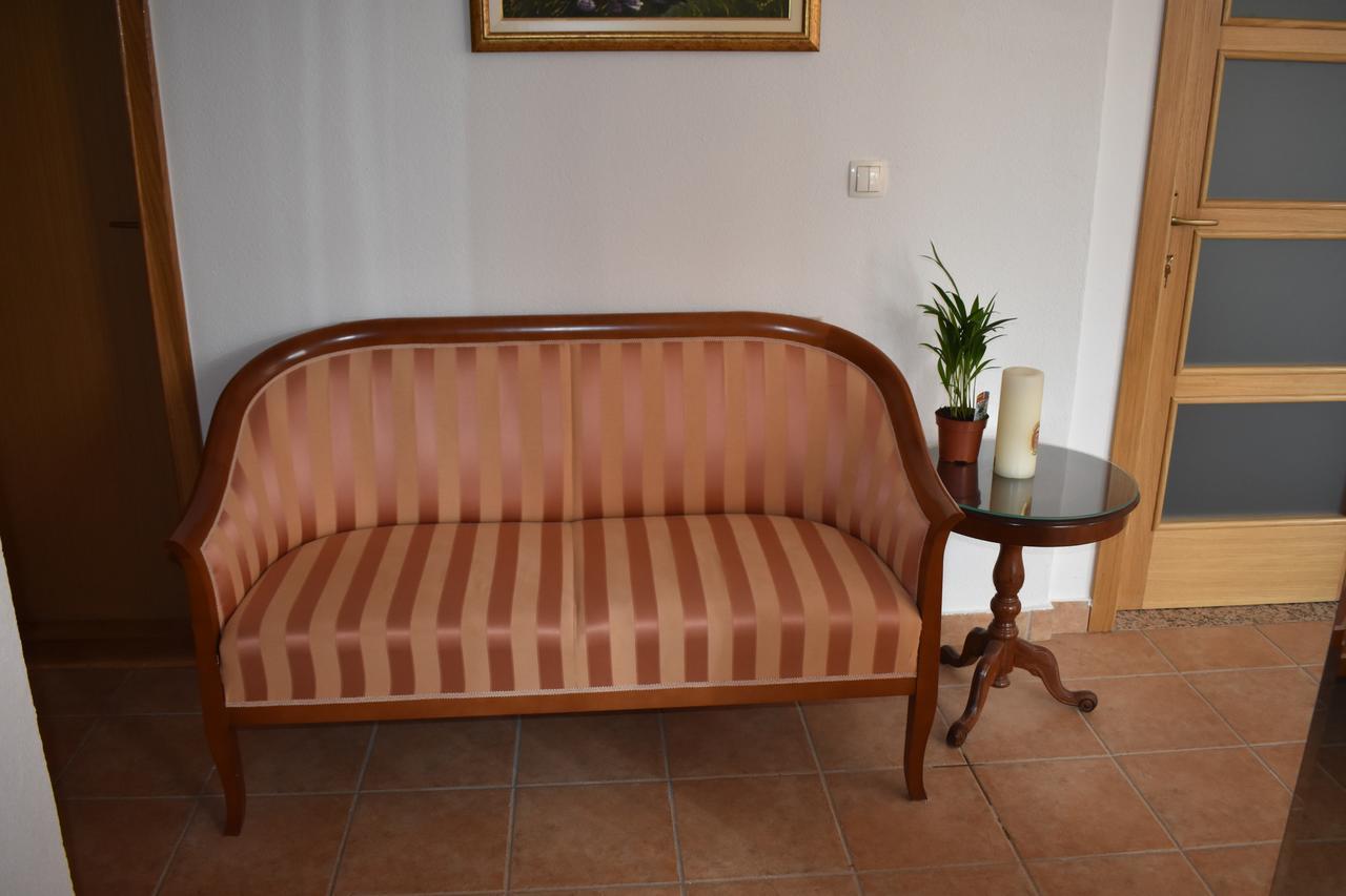 Guest House Regina Mundi Međugorje Екстериор снимка