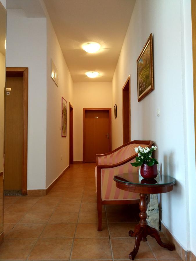 Guest House Regina Mundi Međugorje Екстериор снимка